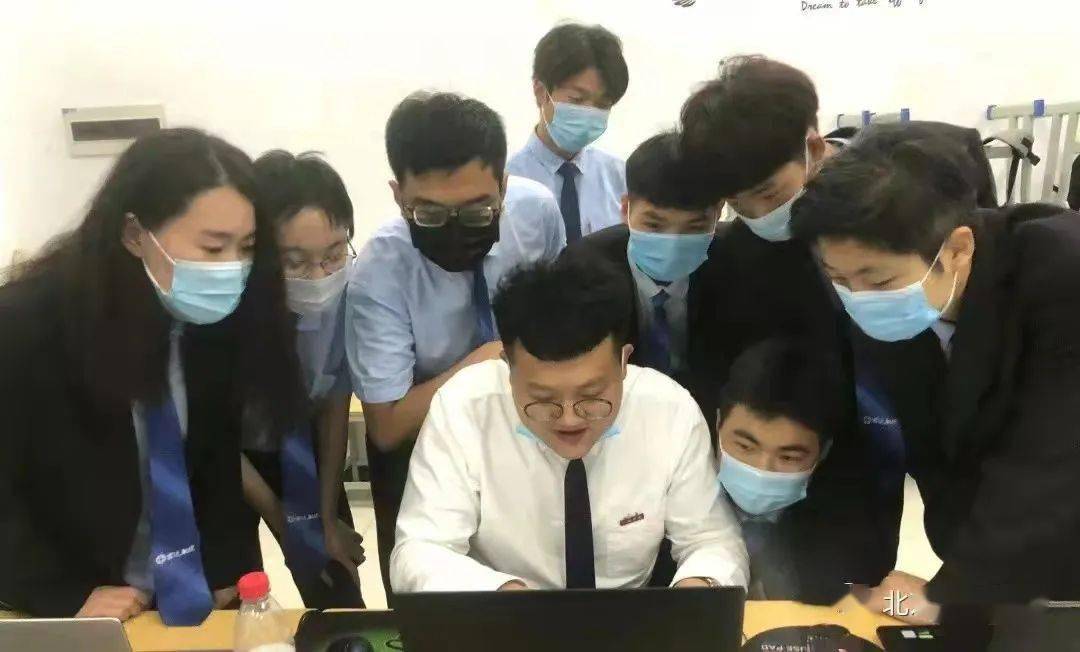 八維教育培訓學校網站工程專業