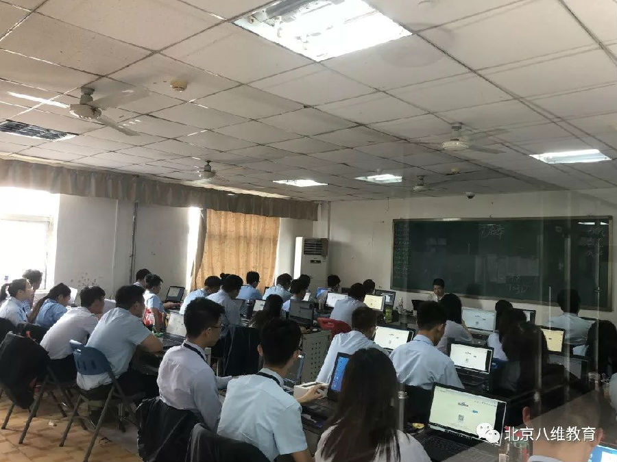 八維教育培訓(xùn)學(xué)校打造軟件測試開發(fā)企業(yè)必不可少技術(shù)人才