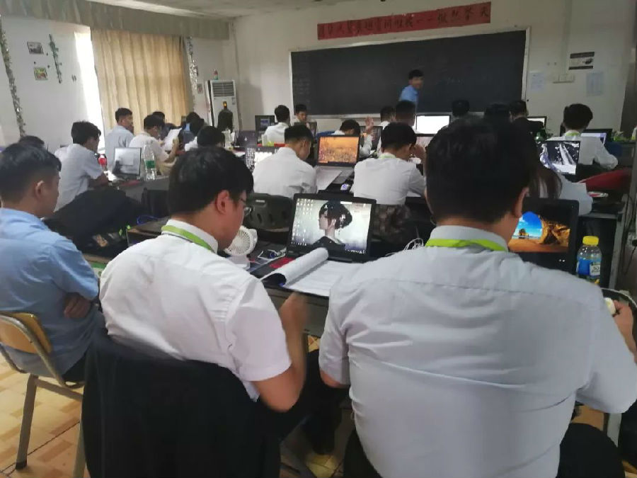 八維教育深耕人工智能核心精髓技術為IT行業(yè)打造高端技能人才