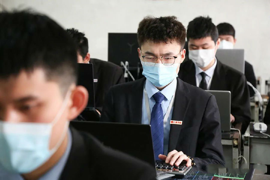 八維教育為云計算行業(yè)輸送高端人才讓學子真正走向職業(yè)巔峰
