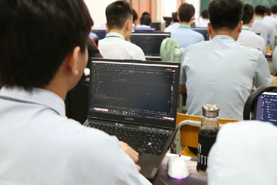 八維學院開啟人工智能技術培訓培養未來人工智能領域精英