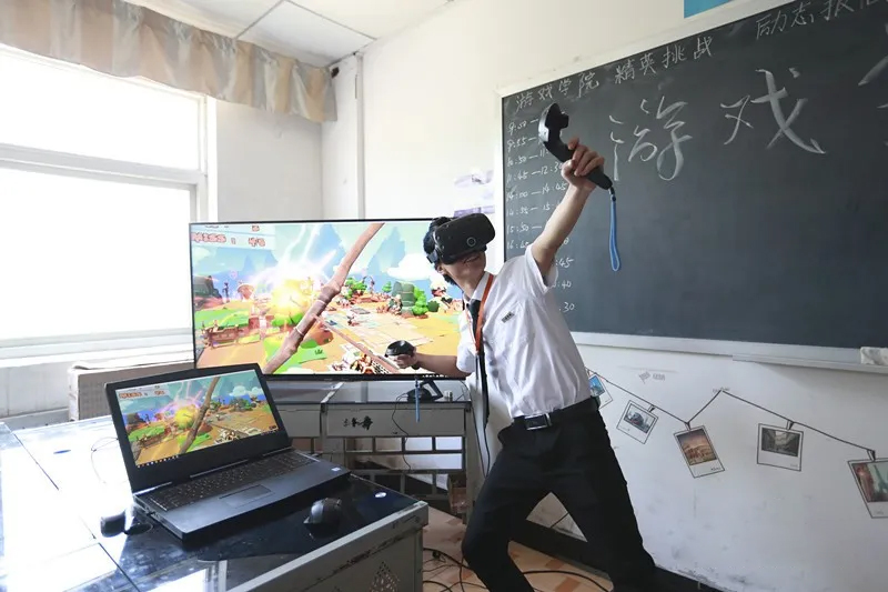八維職業學校重塑教育模式打造三大實力為青年職場發展助力