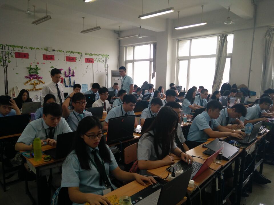 UI設計工程師課程培訓班費用多少錢