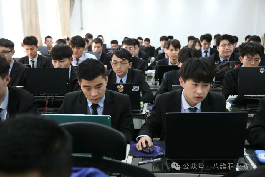 八維職業(yè)學(xué)校學(xué)子就業(yè)捷報(bào)頻傳