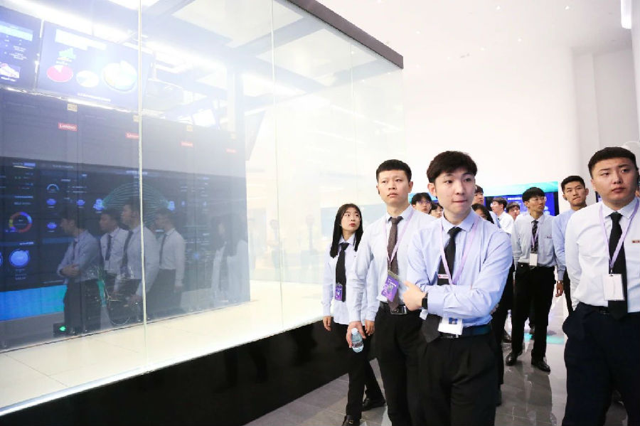 八維職業(yè)學校解鎖職場精英就業(yè)新航向密碼鋪就學子高質量前程