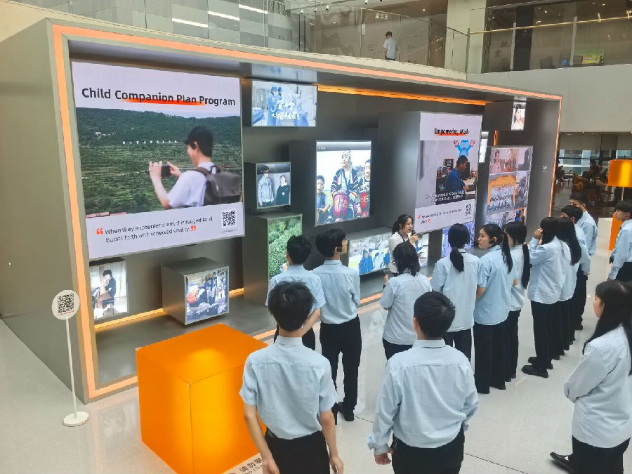 八維職業學校特色優質教學賦能開啟優質人工智能領域職業新篇