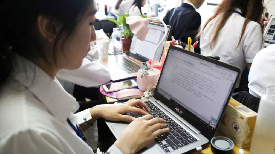 在八維教育，什么專業適合女生學？