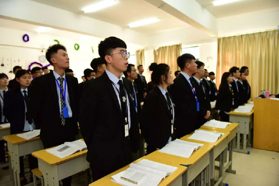 2029年大數據分析市場規模超4400億！八維教育大數據人才將大有可為