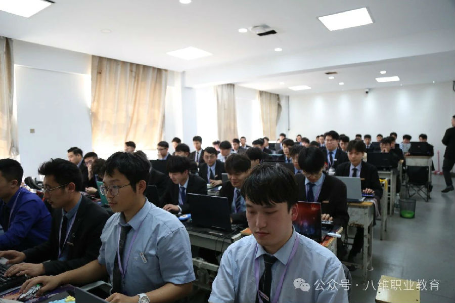 八維職業學校：鍛造技能精英，引領人才新風尚！